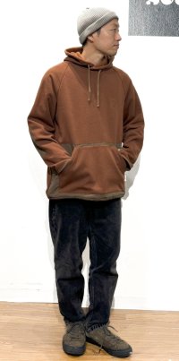 画像1: UNFRM OUTDOOR STANDARD (ユニフォーム アウトドア スタンダード)  / REVERSE FLEECE EMBROIDERY PULLOVER PARKER  キャメル