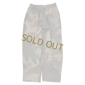 画像1: MANUAL ALPHABET (マニュアルアルファベット） BACK SATIN CAMO EASY PANTS (1)